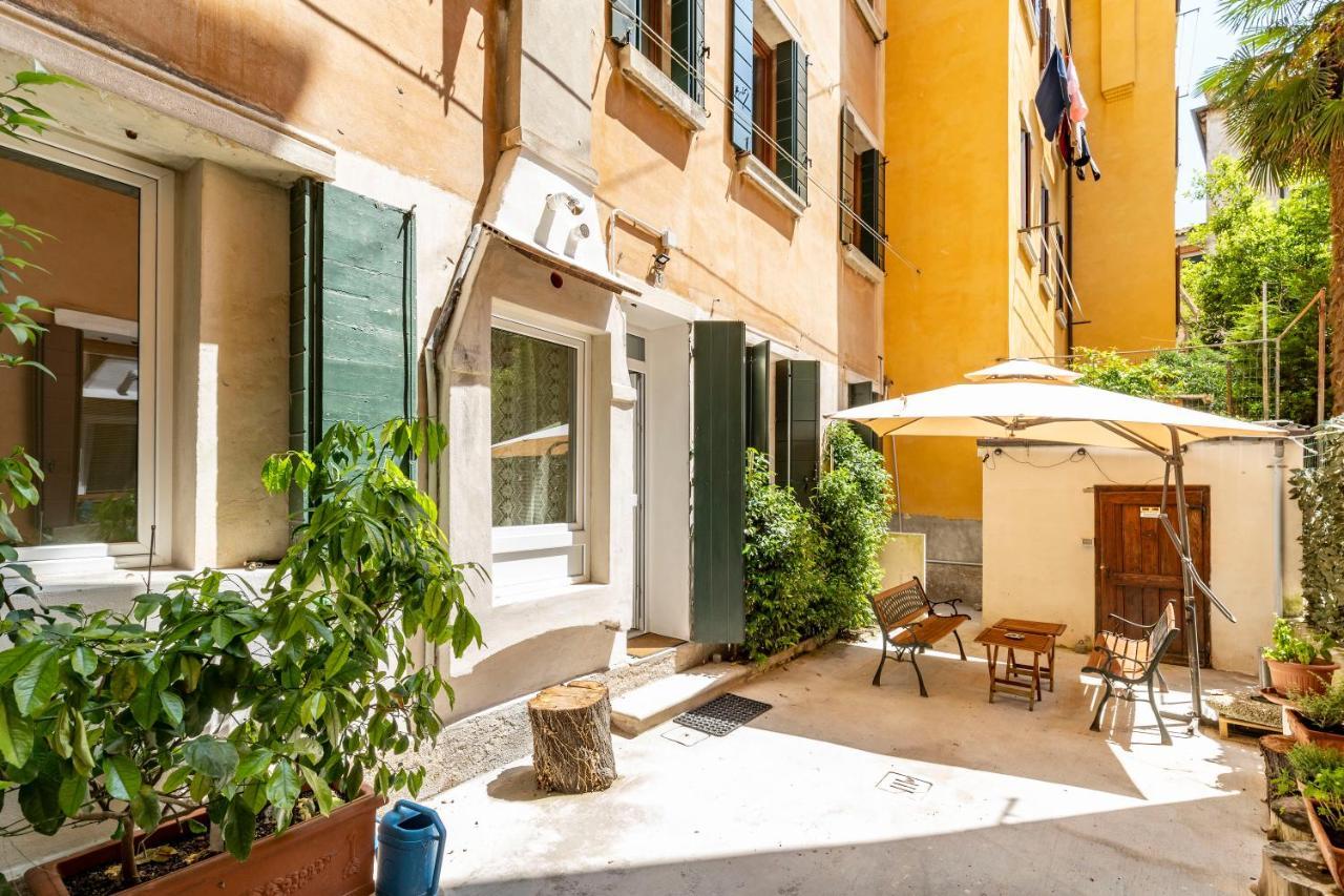 Queen House Venezia Eksteriør billede