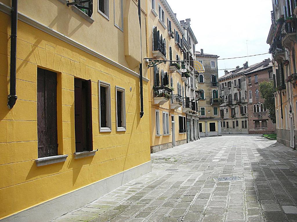Queen House Venezia Værelse billede